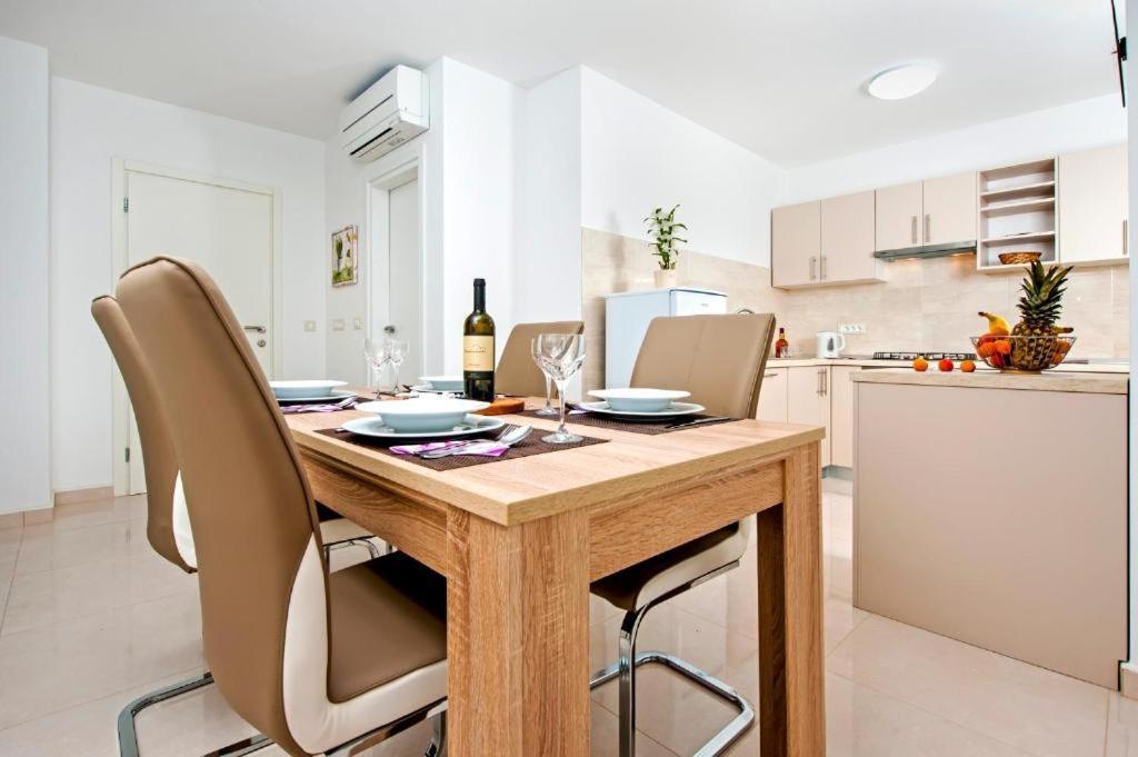 Aria Room And Apartmant Fuga Rovinj Eksteriør bilde